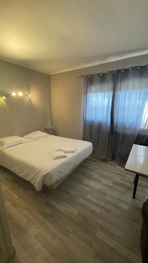 L'Excess Hotel Vierzon Εξωτερικό φωτογραφία